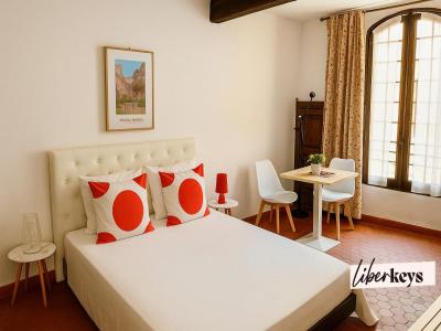 For sale Moustiers-sainte-marie 3 rooms 90 m2 Alpes de haute provence (04360) photo 3
