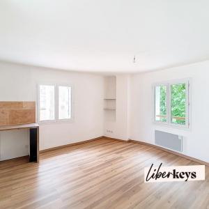 For sale Pelissanne 3 rooms 45 m2 Bouches du Rhone (13330) photo 1