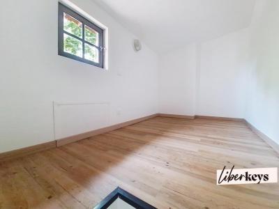 For sale Pelissanne 3 rooms 45 m2 Bouches du Rhone (13330) photo 3