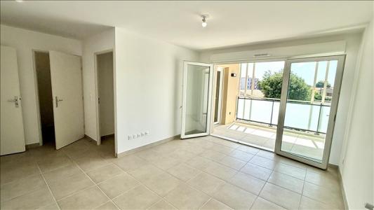 For rent Cavaillon 2 rooms 44 m2 Vaucluse (84300) photo 0