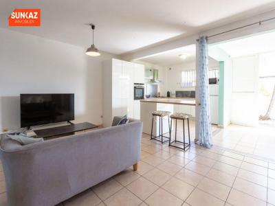 For rent Saint-pierre 2 rooms 60 m2 Reunion (97410) photo 2