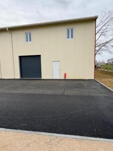 Louer Commerce 170 m2 Cornebarrieu