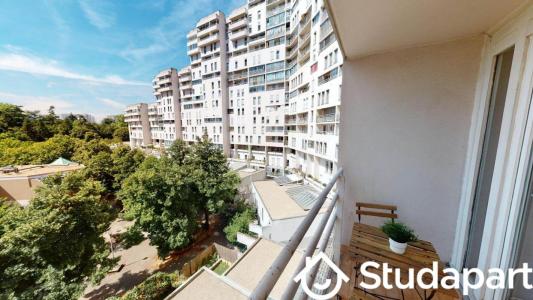 Louer Appartement 10 m2 Nanterre