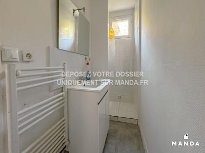 For rent Corbeil-essonnes 3 rooms 52 m2 Essonne (91100) photo 2