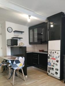 For sale Paris-20eme-arrondissement 1 room 27 m2 Paris (75020) photo 2