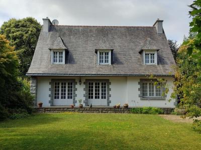 For sale Scaer 8 rooms 192 m2 Finistere (29390) photo 2