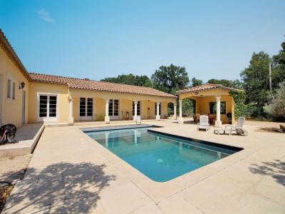 For sale Isle-sur-la-sorgue 7 rooms 198 m2 Vaucluse (84800) photo 1