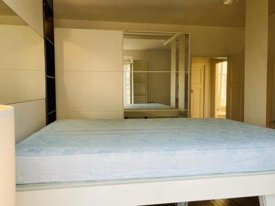 Louer Appartement Paris-15eme-arrondissement 995 euros