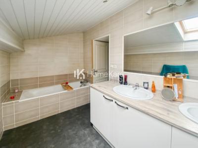 For sale Castelsarrasin 4 rooms 110 m2 Tarn et garonne (82100) photo 4