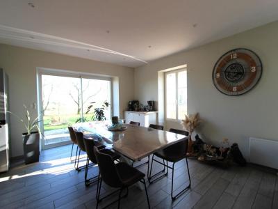 For sale Chataigneraie 4 rooms 119 m2 Vendee (85120) photo 4