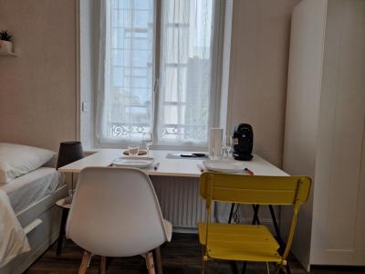 For rent Reims 1 room 14 m2 Marne (51100) photo 2