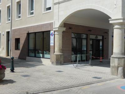 Annonce Location Commerce Cande 49