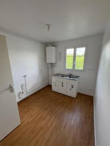 For rent Saint-just-en-chaussee 2 rooms 50 m2 Oise (60130) photo 3