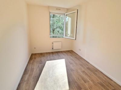 For sale Lyon-9eme-arrondissement 4 rooms 87 m2 Rhone (69009) photo 3