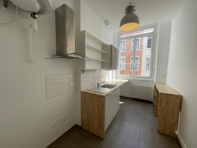 For rent Lyon-4eme-arrondissement 2 rooms 39 m2 Rhone (69004) photo 2