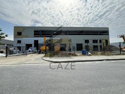 For rent Lormont 397 m2 Gironde (33310) photo 2