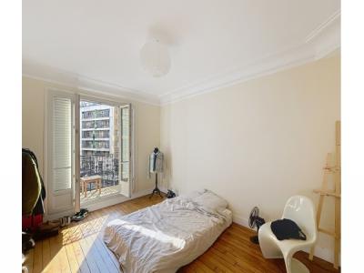 Louer Appartement 58 m2 Paris-15eme-arrondissement