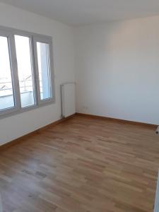 Louer Appartement Belleville 852 euros