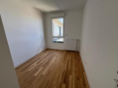 Louer Appartement Colombes 2473 euros