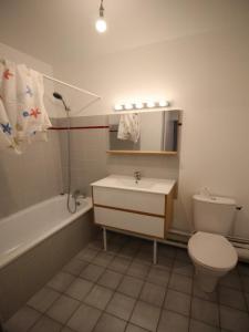 For rent Nantes 2 rooms 50 m2 Loire atlantique (44100) photo 3