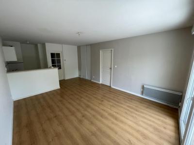 For rent Nantes 2 rooms 45 m2 Loire atlantique (44300) photo 4