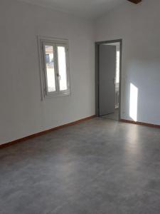 For rent Mazan 3 rooms 63 m2 Vaucluse (84380) photo 0