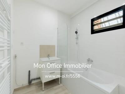 For sale Marseille-15eme-arrondissement 2 rooms 46 m2 Bouches du Rhone (13015) photo 4
