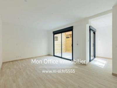 For sale Marseille-15eme-arrondissement 3 rooms 70 m2 Bouches du Rhone (13015) photo 1
