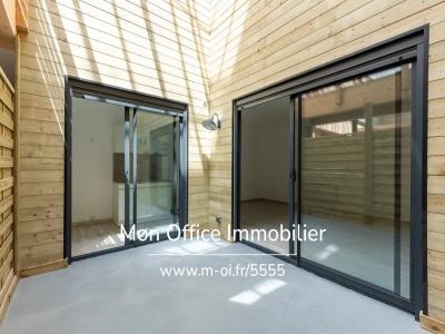 For sale Marseille-15eme-arrondissement 3 rooms 70 m2 Bouches du Rhone (13015) photo 2