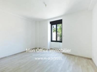 For sale Marseille-15eme-arrondissement 3 rooms 70 m2 Bouches du Rhone (13015) photo 4