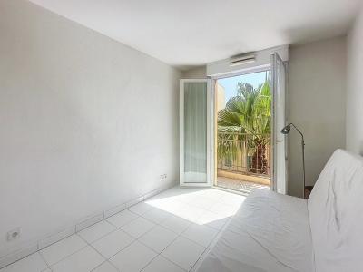 Acheter Appartement Saint-laurent-du-var 315000 euros