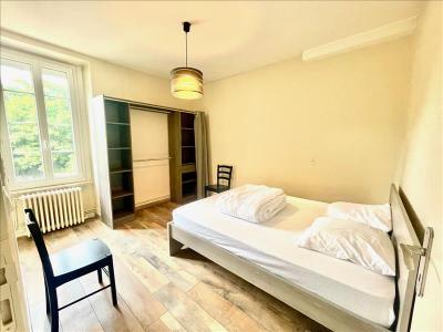 Louer Appartement Saint-leger-des-vignes 494 euros