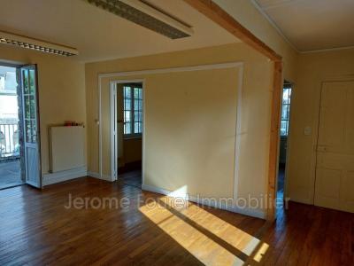 Louer Bureau 47 m2 Egletons