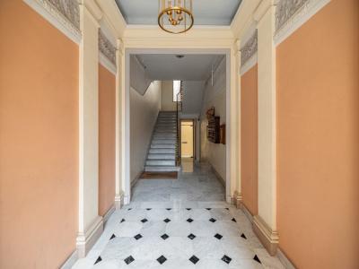 For sale Nice 2 rooms 70 m2 Alpes Maritimes (06000) photo 2