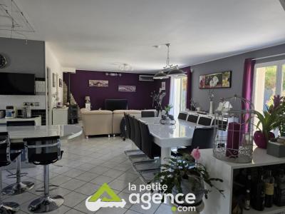 For sale Dun-sur-auron 5 rooms 136 m2 Cher (18130) photo 3