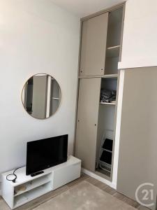 For rent Fontenay-sous-bois 2 rooms 22 m2 Val de Marne (94120) photo 3