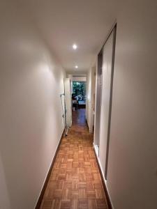 For rent Nanterre 1 room 21 m2 Hauts de Seine (92000) photo 2