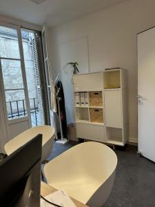 Louer Bureau Tours 30840 euros