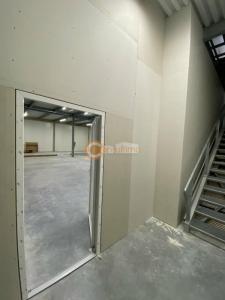 Louer Commerce Salleboeuf 32546 euros