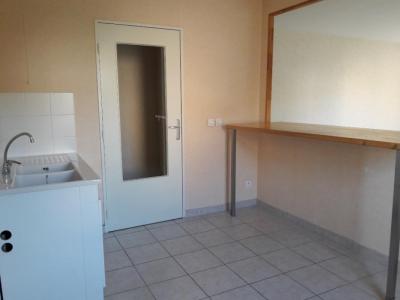 For rent Tour-du-pin 3 rooms 66 m2 Isere (38110) photo 1