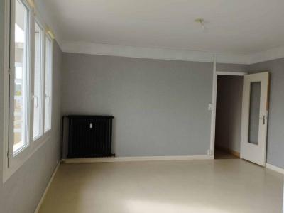 Louer Appartement Bouilly 583 euros