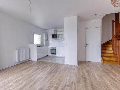 For rent Sartrouville 3 rooms 64 m2 Yvelines (78500) photo 0