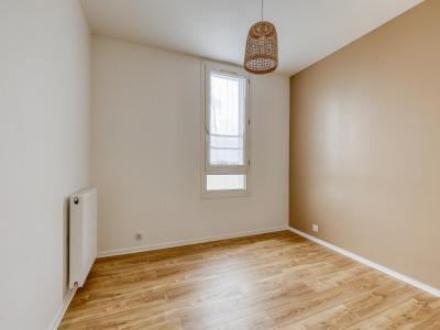 For rent Sartrouville 3 rooms 64 m2 Yvelines (78500) photo 3