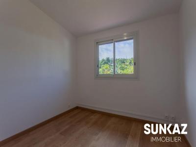 Louer Appartement 49 m2 Tampon