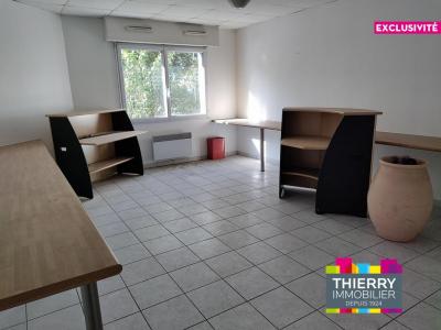 For sale Nantes 1 room 33 m2 Loire atlantique (44000) photo 2