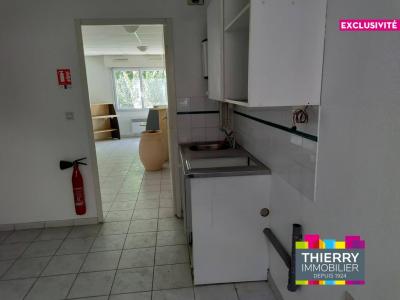 For sale Nantes 1 room 33 m2 Loire atlantique (44000) photo 4