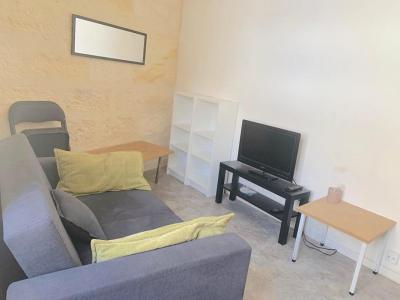 For rent Bordeaux 2 rooms 31 m2 Gironde (33000) photo 2