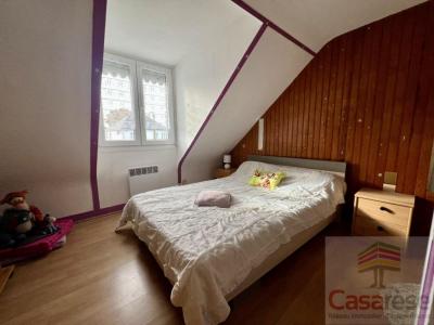 For sale Vannes 8 rooms 165 m2 Morbihan (56000) photo 4