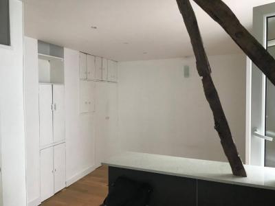 For rent Paris-18eme-arrondissement 1 room 23 m2 Paris (75018) photo 1