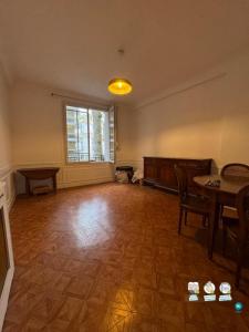 Louer Appartement 45 m2 Paris-19eme-arrondissement